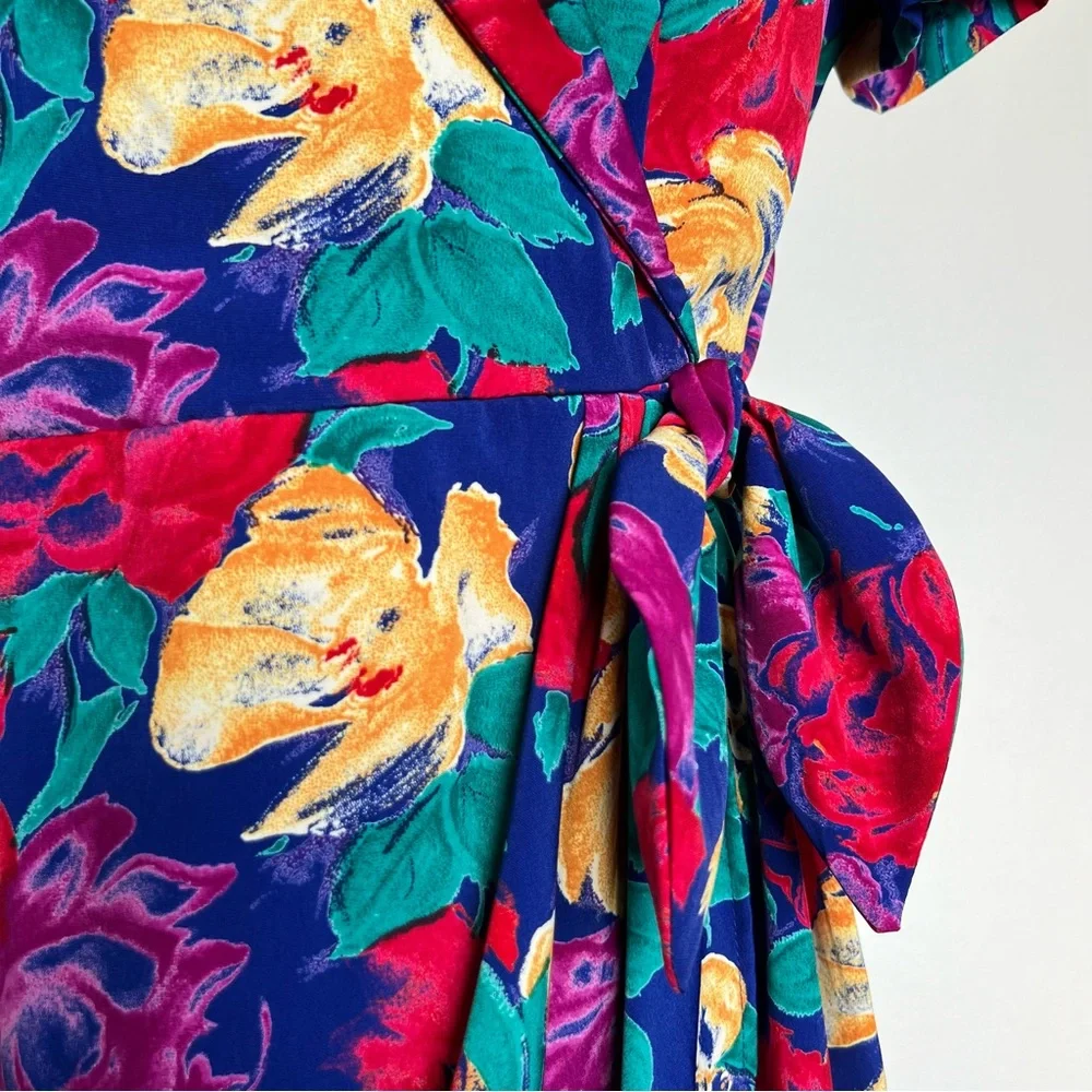 Vintage 90's Positive Attitude Women's Vibrant Floral Faux Wrap Dress Size 14P - Picture 4 of 11